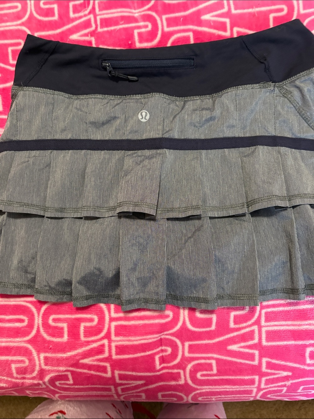 lululemon athletica Heather Gray Pleated Skater Skirt with Black Waistband